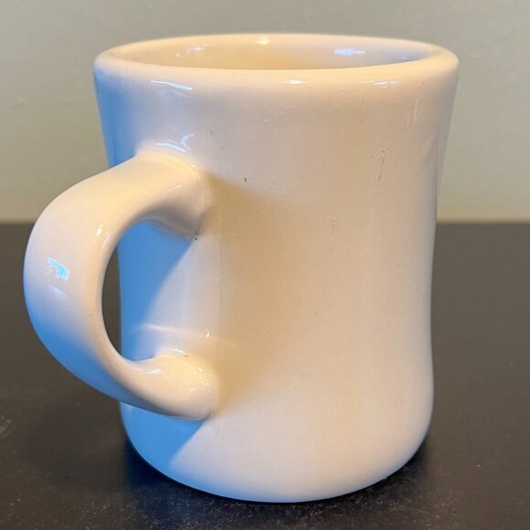 Bitty and Beau’s Coffee Retro Diner Style Stoneware Mug ~ Waco, Texas - Picture 2 of 7